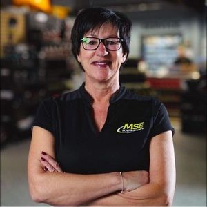 Meet your Posher, Monique